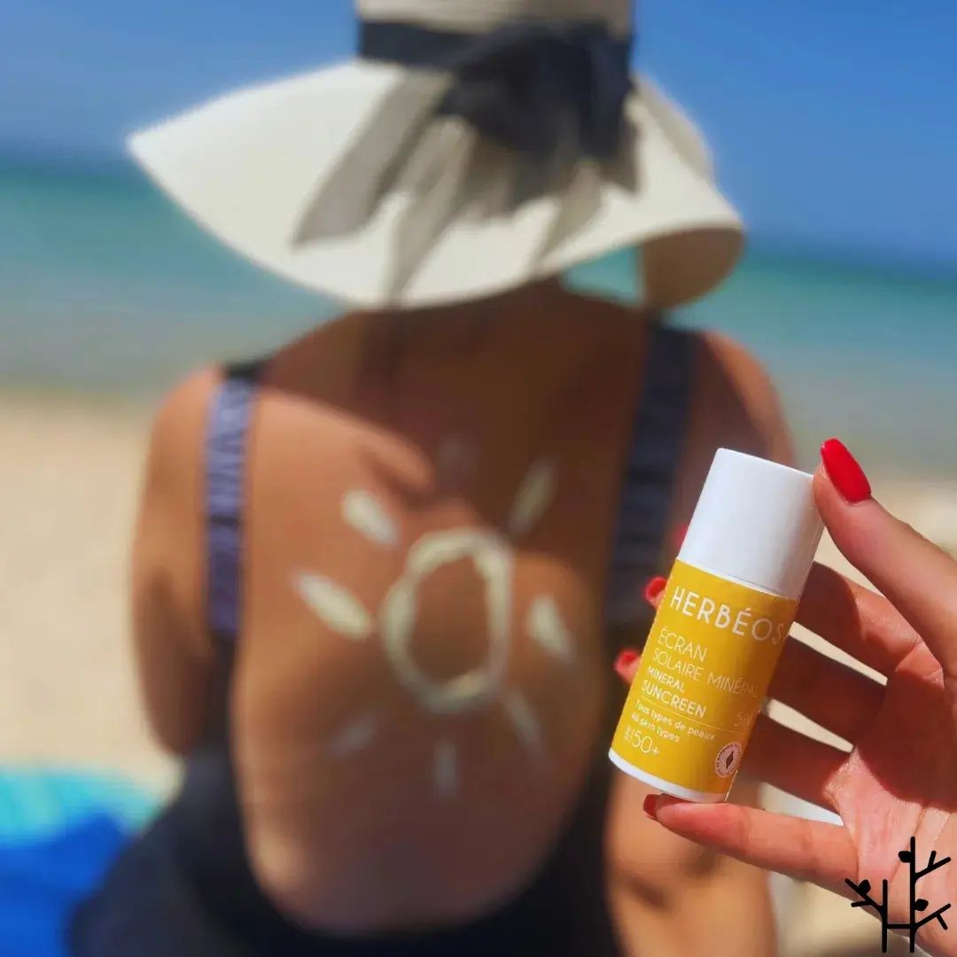 Écran Solaire Minéral Anti âge 5 en 1 SPF 50+ 40 ml